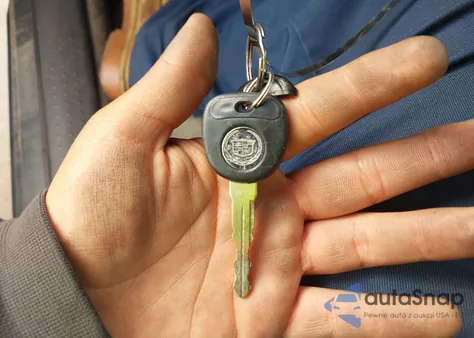 2007 Cadillac Cts Standard z USA, uszkodzony, nr VIN 1G6DM57T870158814